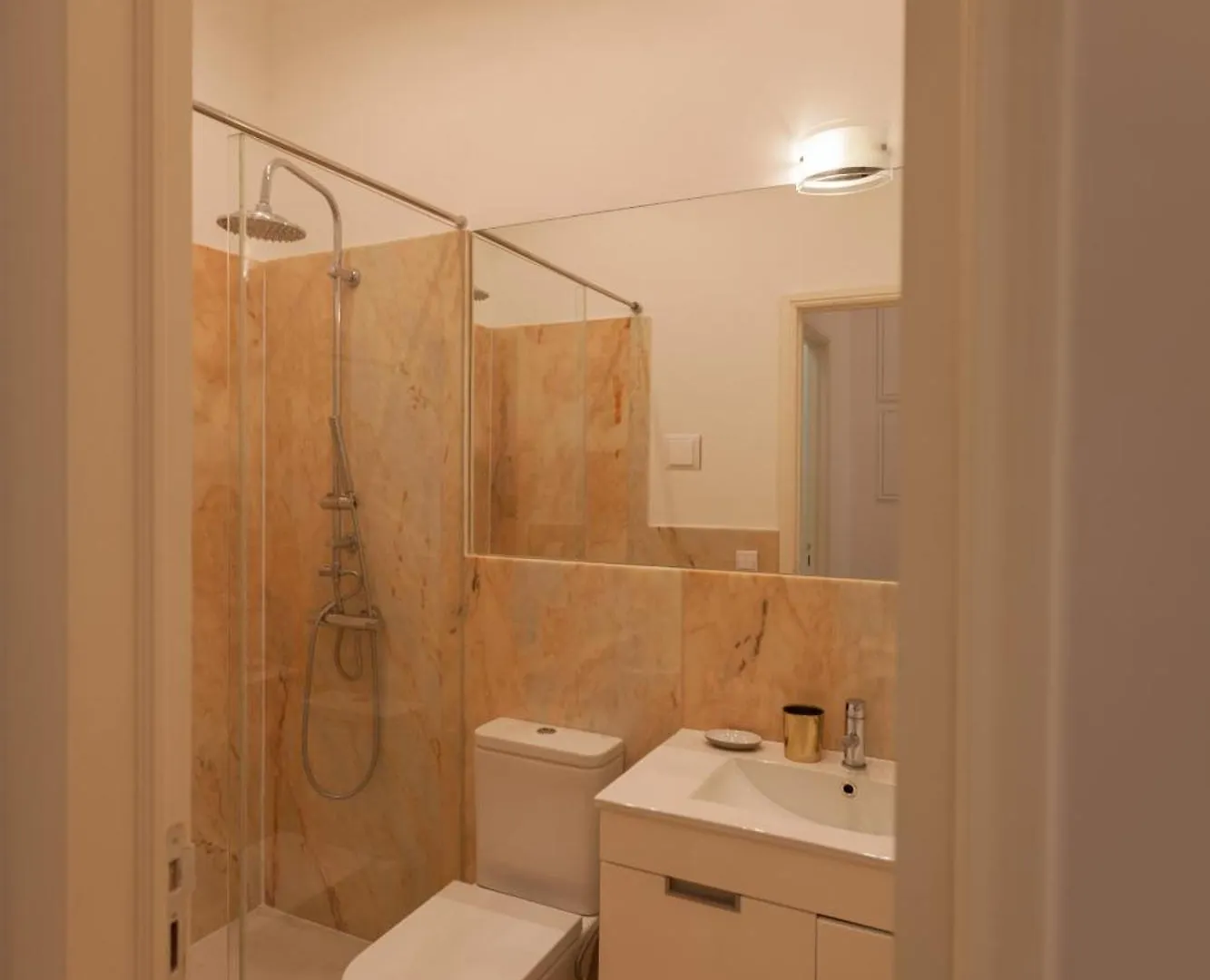 Flh Baixa Portuguese Tiles Apartment Lisbon